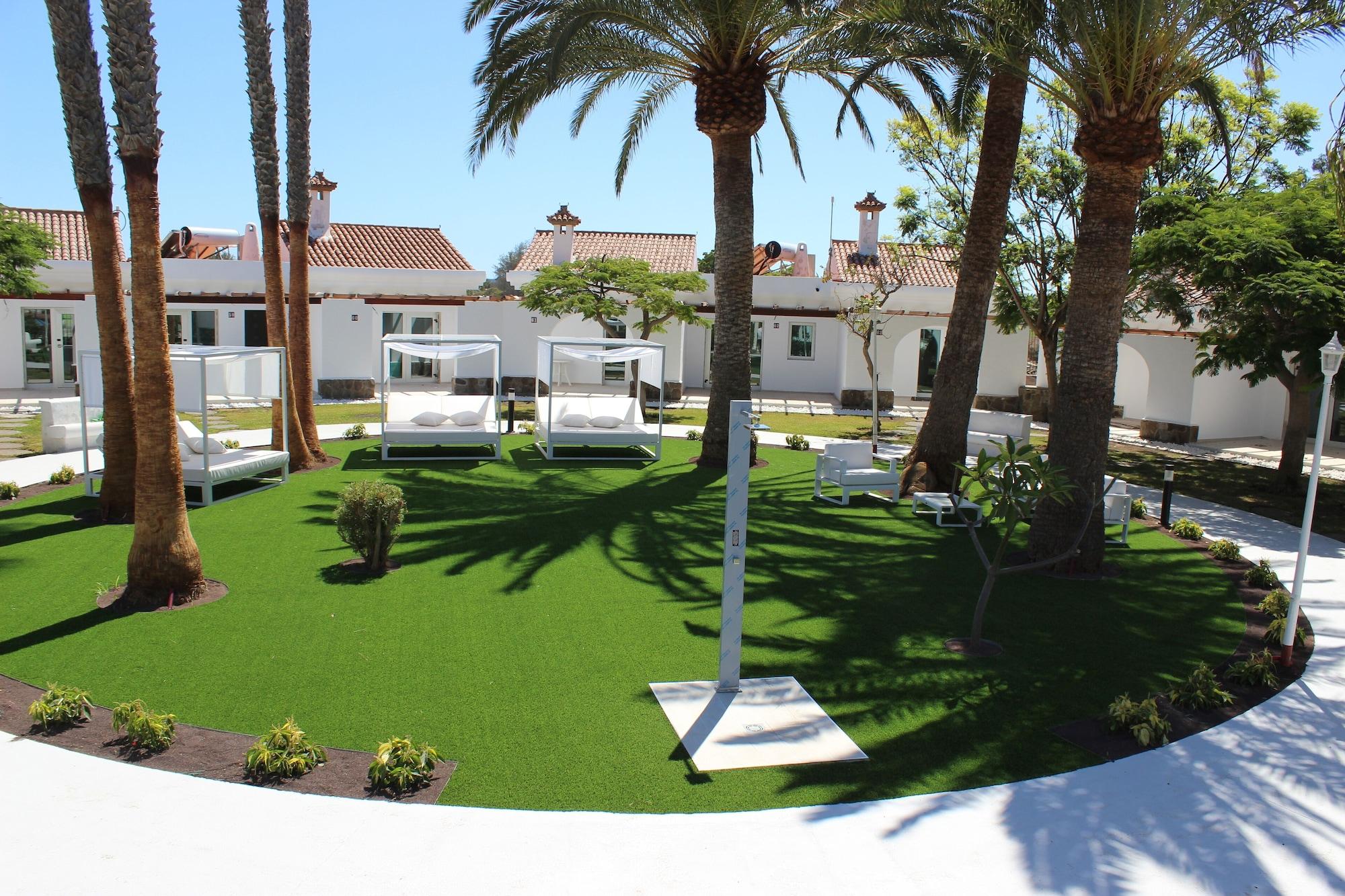 Hotel Livvo Dunagolf Suites Maspalomas  Exterior photo