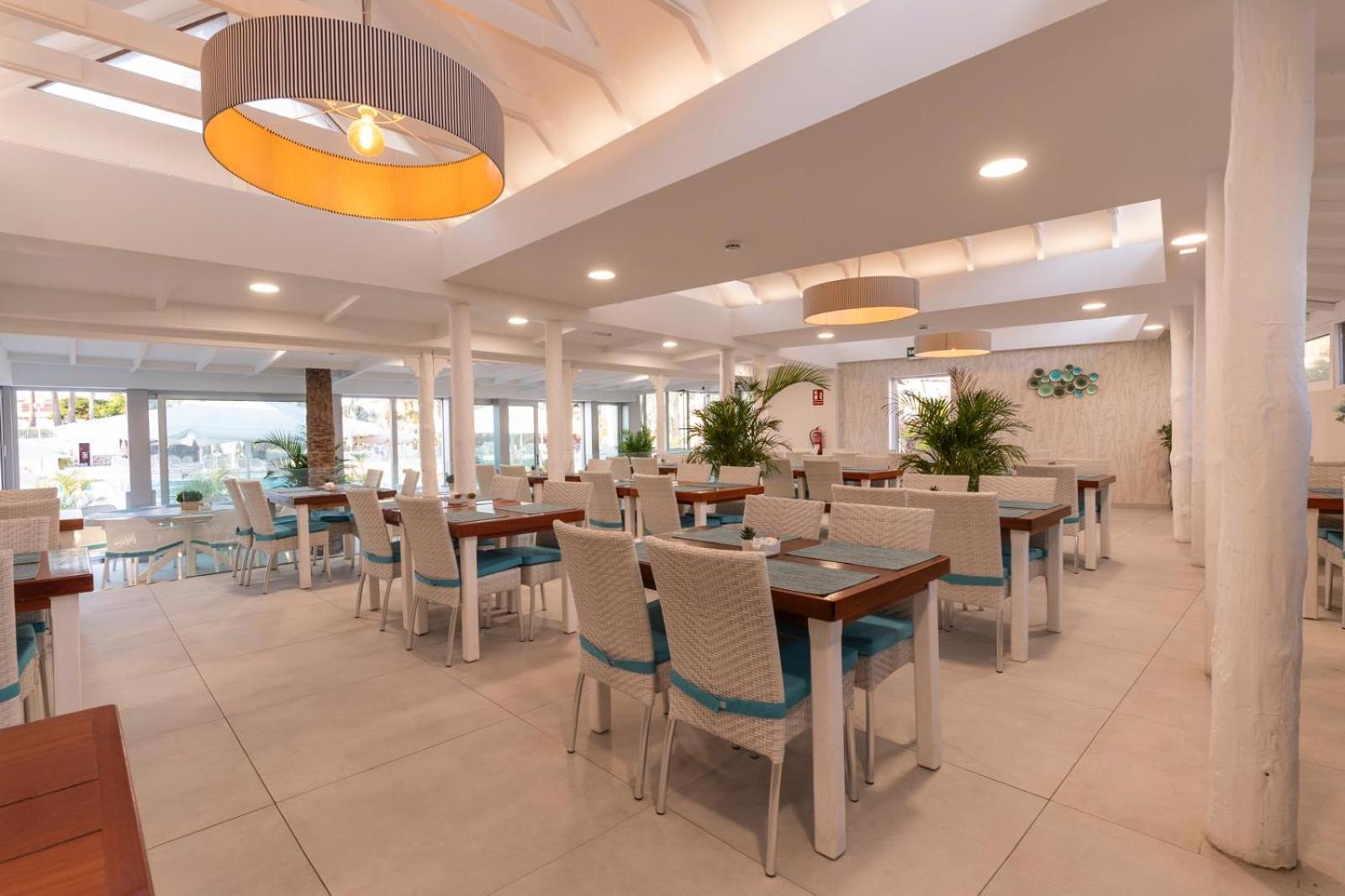 Hotel Livvo Dunagolf Suites Maspalomas  Exterior photo